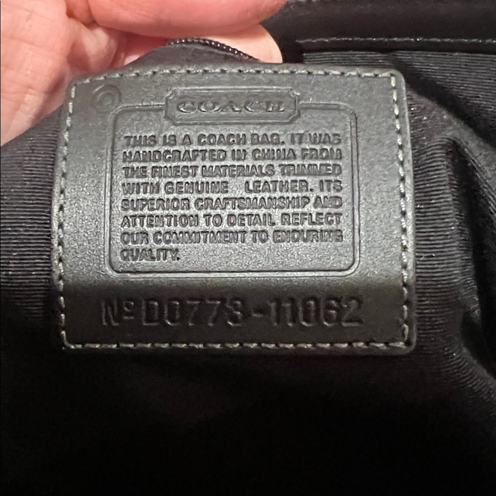 Coach satchel - Picture 16 of 16